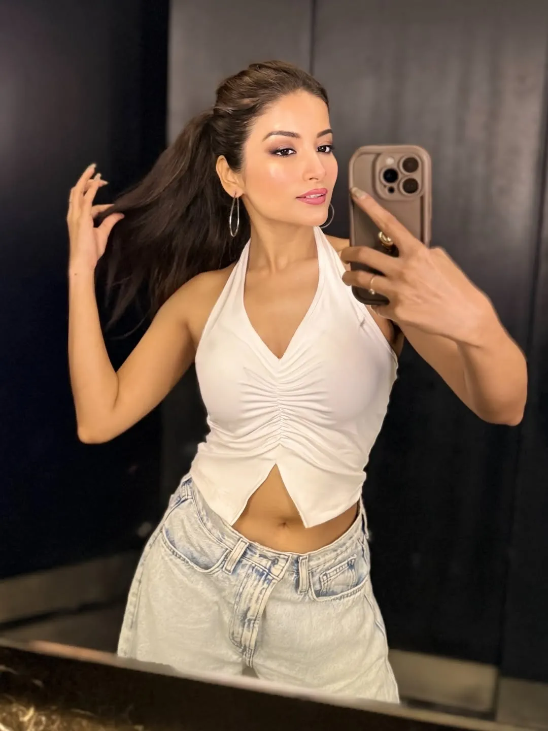 Aanya — real photo, Bangalore escort